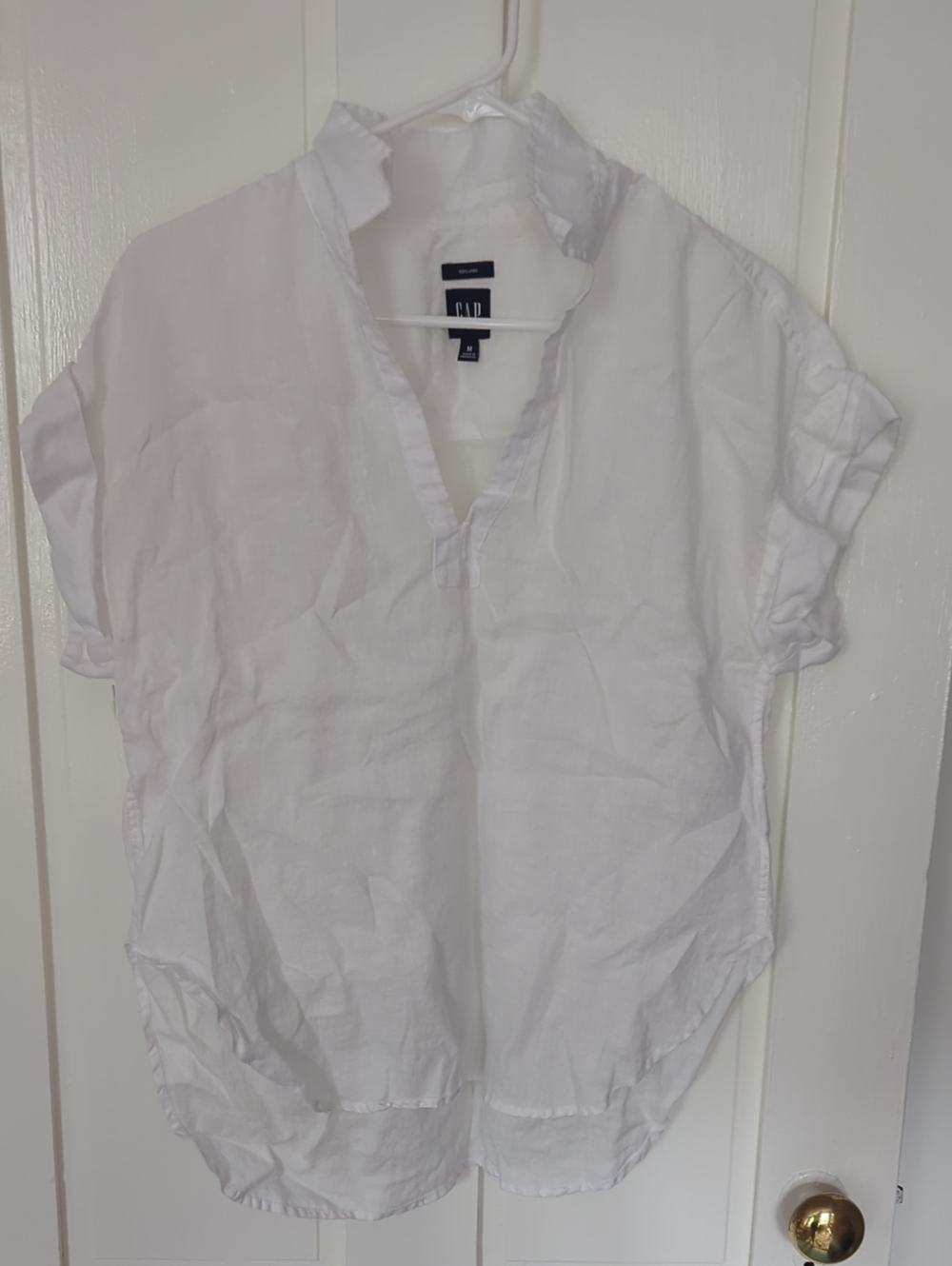 GAP White Linen V-Neck Short Sleeve Blouse